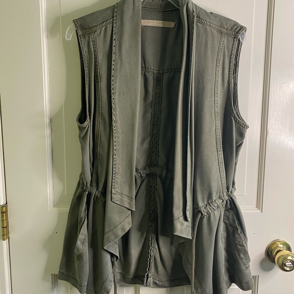 Max Jeans overlay olive green vest